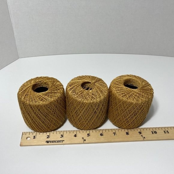 3 Aunt Lydia's Metallic Crochet Thread Gold/Gold - Picture 3 of 14